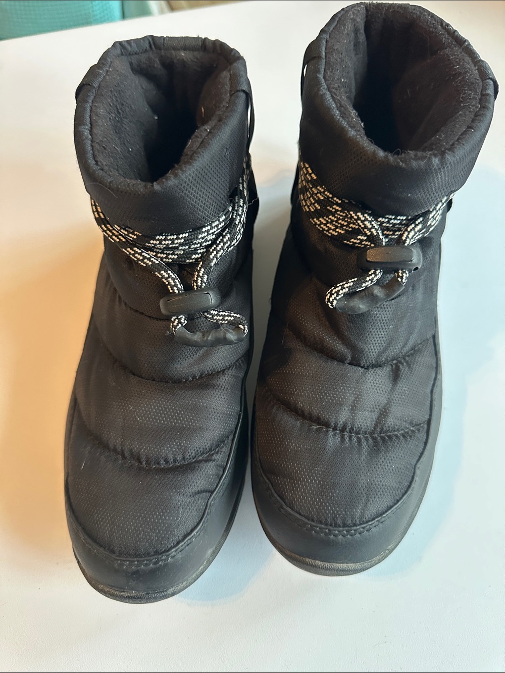 Sorel Black Quilted Winter Boots with Lace